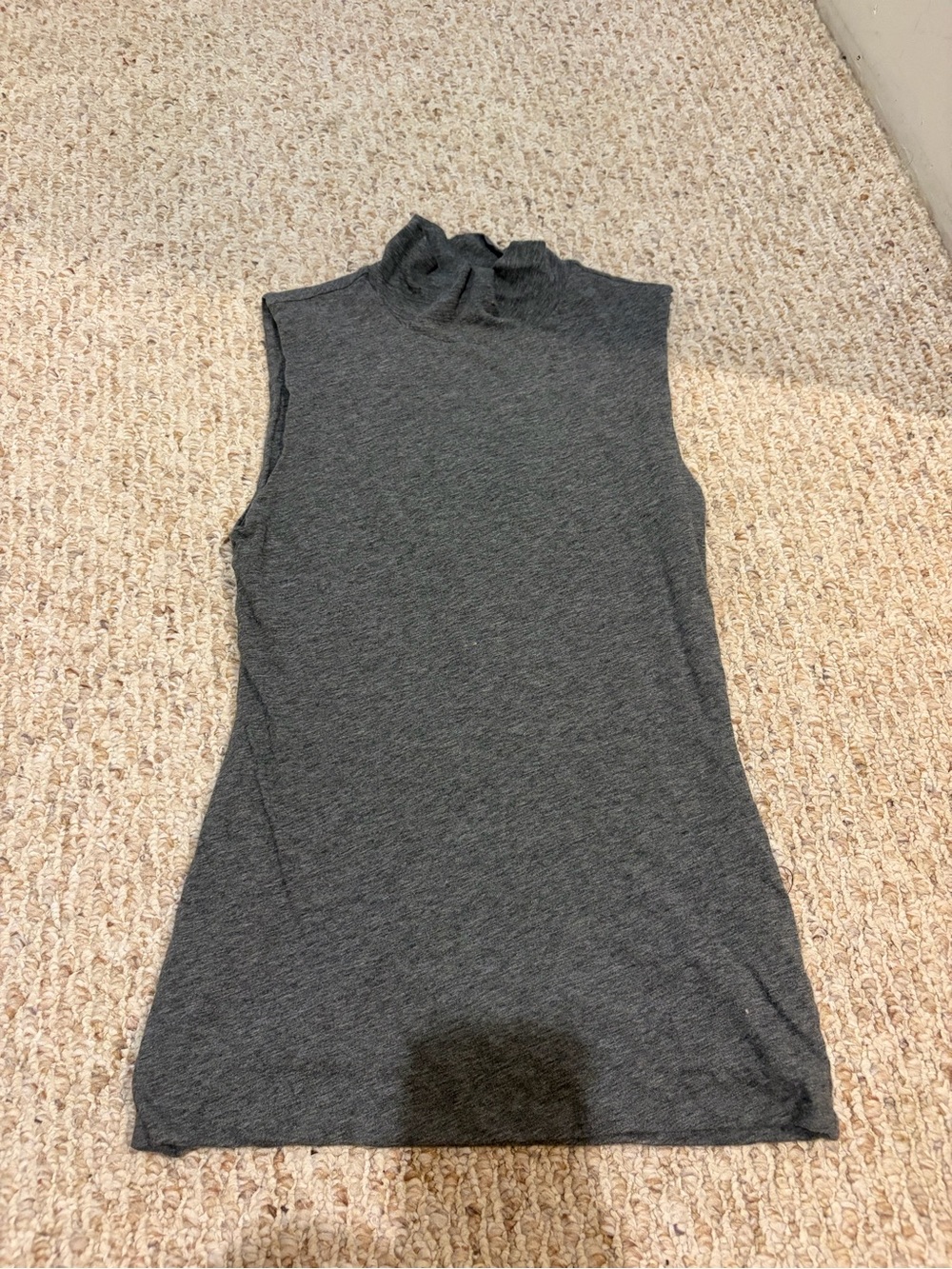 Velvet by Graham & Spencer Charcoal Gray Sleeveless Mock Neck Tank